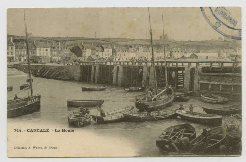 Carte postale ancienne 744.- Cancale.- La Houle