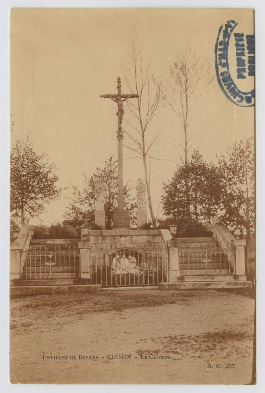 Carte postale ancienne Environs De Rennes  - Cesson - Le Calvaire