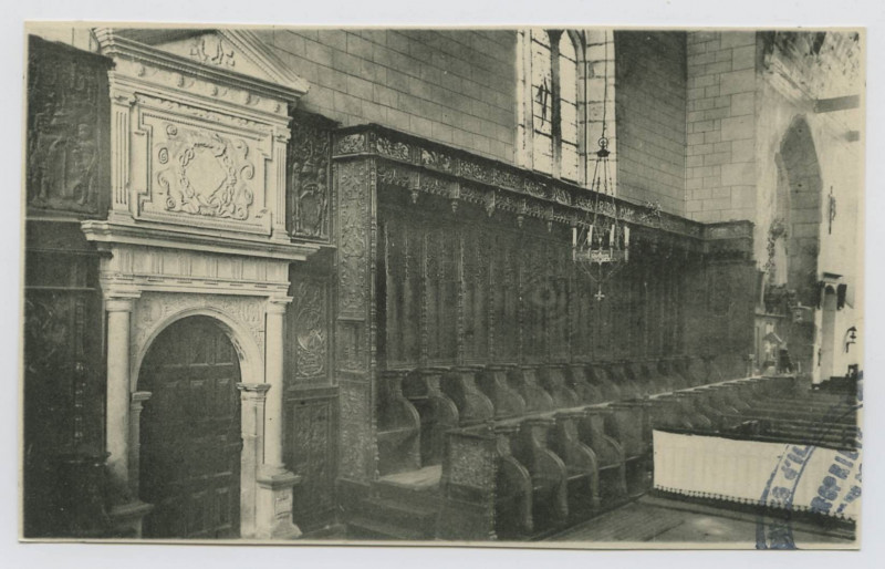 Carte postale ancienne [Intérieur de l'Eglise de Champeaux, les Stalles.]