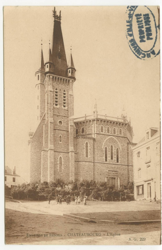 Carte postale ancienne Environs De Rennes - Chateaubourg - L'Eglise.