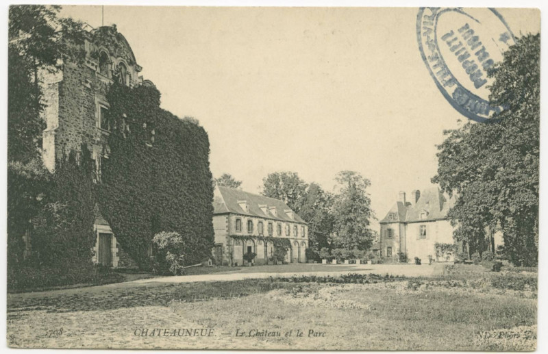 Carte postale ancienne Chateauneuf. - Le Château et le Parc.