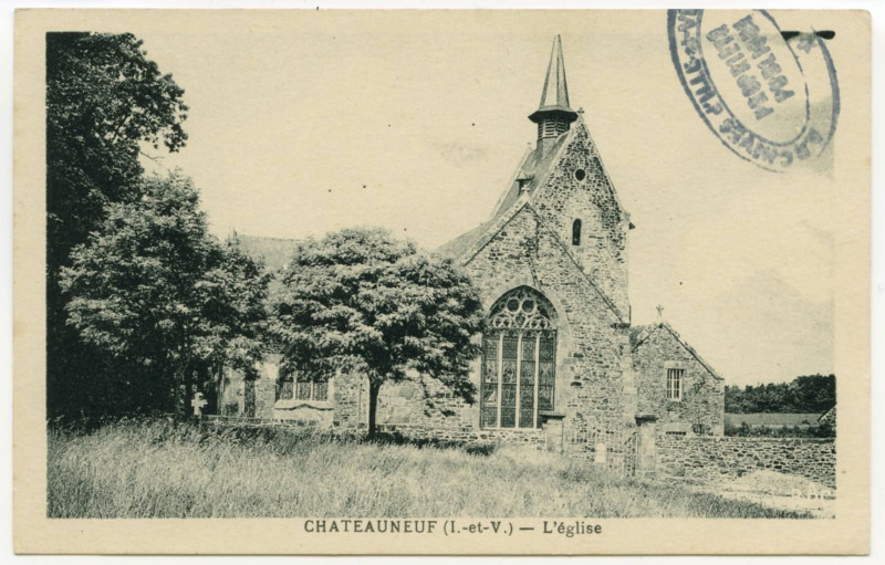 Carte postale ancienne Chateauneuf (I.-et-V.) - L'église.