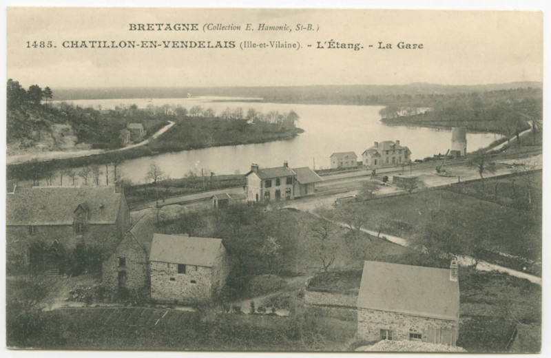 Carte postale ancienne 1485. Chatillon-En-Vendelais (Ille-et-Vilaine). - L'Etang. - La Gare.