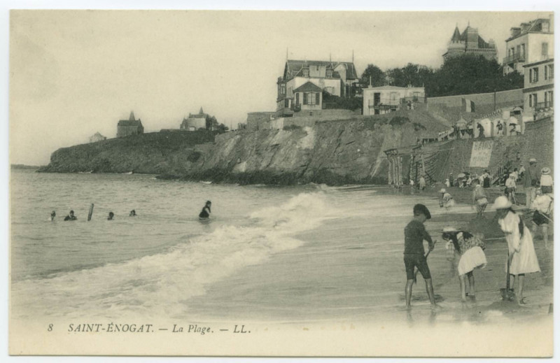 Carte postale ancienne 8 Saint-Enogat.- La Plage.