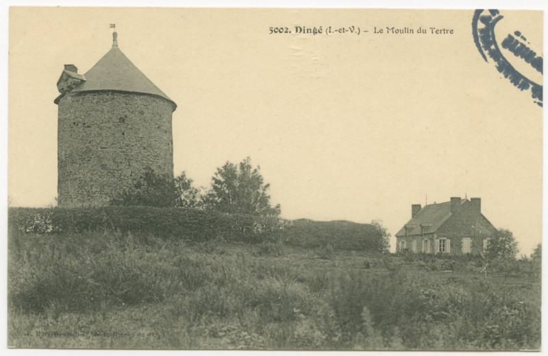 Carte postale ancienne 5002. Dingé (I.-et-V.) _ Le Moulin du Tertre.