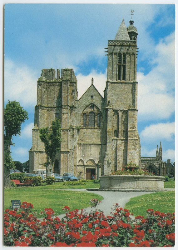 Carte postale ancienne Cathédrale de Dol-de-Bretagne.