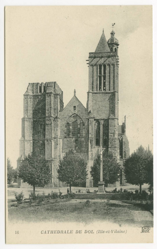 Carte postale ancienne 16  Cathedrale De Dol (Ille-et-Vilaine).