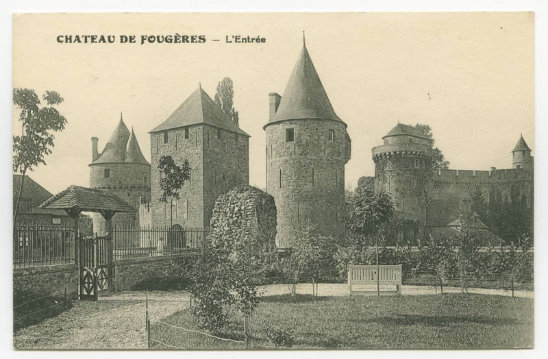 Carte postale ancienne Chateau De Fougeres - L'Entrée.