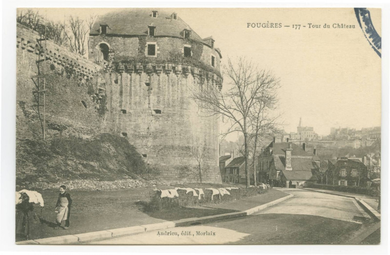 Carte postale ancienne Fougeres _ 177 - Tour du Château.