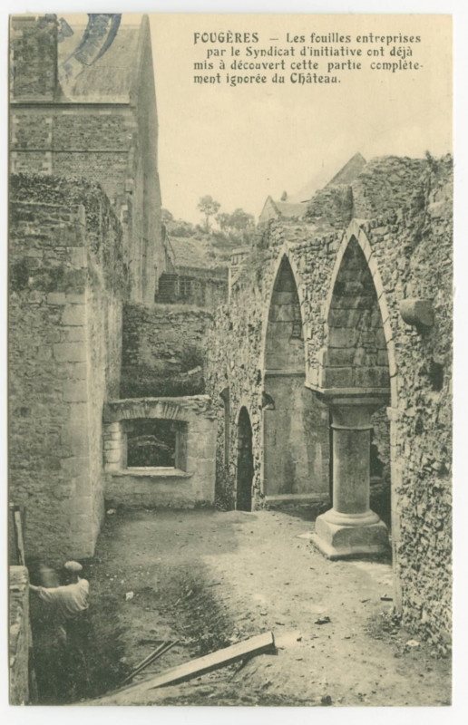 Carte postale ancienne Fougeres.