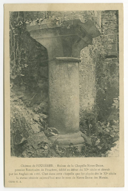 Carte postale ancienne Chateau De  Fougeres - Ruines de la chapelle Notre-Dame.