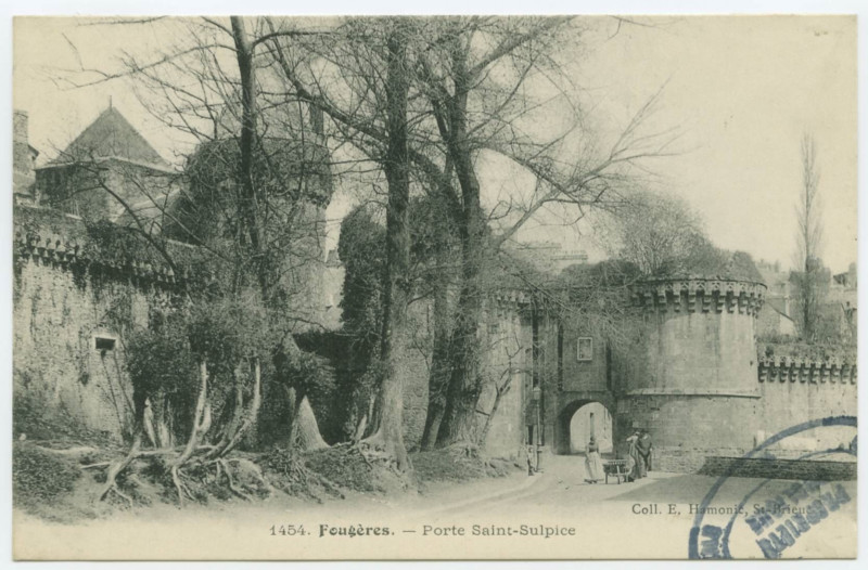 Carte postale ancienne 1454. Fougères. - Porte Saint-Sulpice.