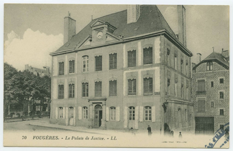 Carte postale ancienne 70 Fougeres. - Le Palais de Justice.