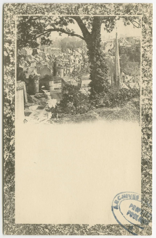 Carte postale ancienne Fougère. _ Aspect pittoresque de [...] la promenade de la Vigne.