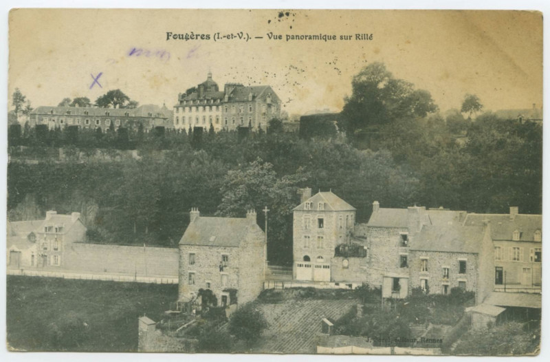 Carte postale ancienne Fougères (I.-et-V.). _ Vue panoramique sur Rillé.
