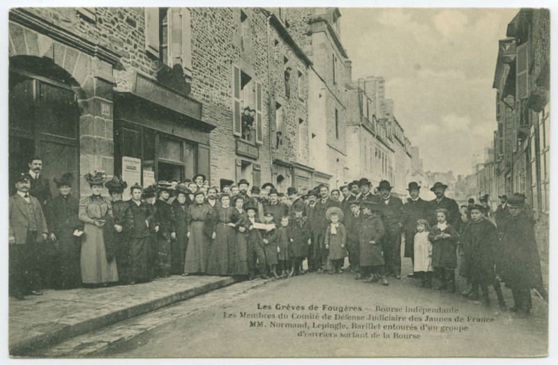 Carte postale ancienne Les Grèves de Fougères - Bourse indépendante. Les membres du Comité de Défense Judiciaire des Jaunes de France, Mm. Normand, Lepingle, Barillet e