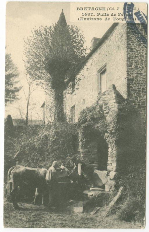 Carte postale ancienne 1487. Puits de Ferme (Environs de Fougères).