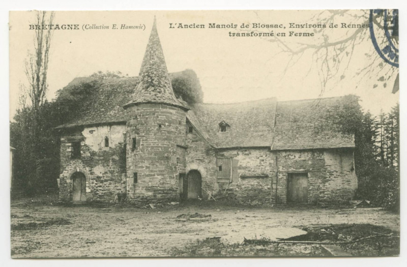 Carte postale ancienne L'Ancien Manoir de Blossac, Environs de RENNES, transformé en Ferme.