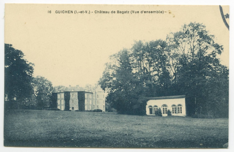 Carte postale ancienne 16 Guichen (I.-et-V.) - Château de Bagatz (Vue d'ensemble).