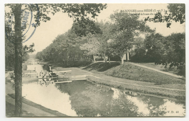 Carte postale ancienne Bazouges-sous-Hede (I.-et-V.). Les onze écluses du canal.