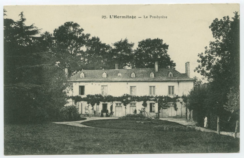 Carte postale ancienne 27. L'Hermitage - Le Presbytère.