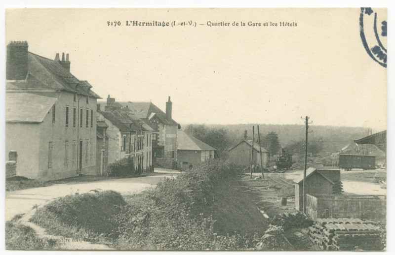 Carte postale ancienne 3176. L'Hermitage (I.-et-V.) - Quartier de la Gare et les Hôtels.