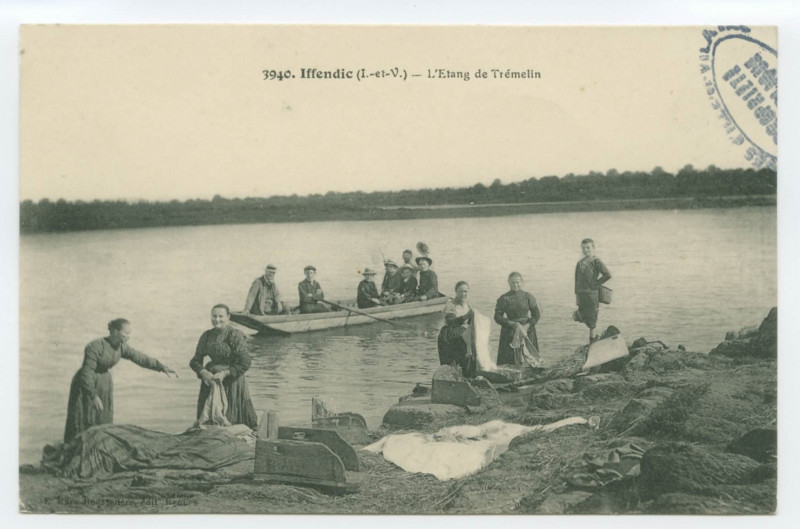 Carte postale ancienne 3940. Iffendic (I.-et-V.) - L'Etang de Trémelin.