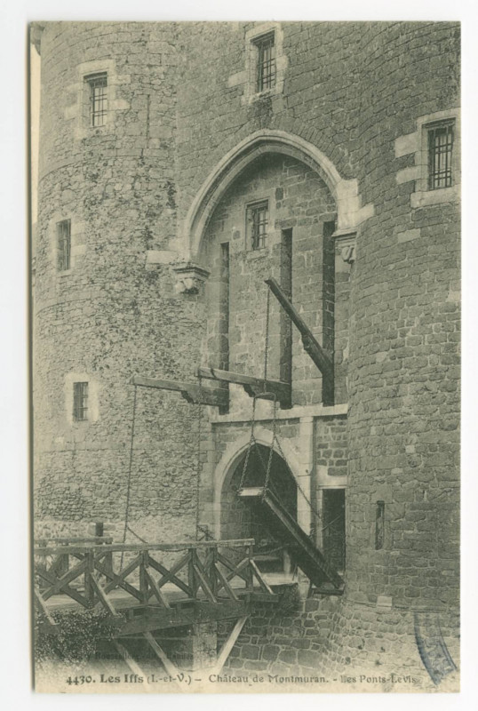 Carte postale ancienne 4430. Les Iffs (I.-et-V.) - Château de Montmuran. - LesPonts-Levis.