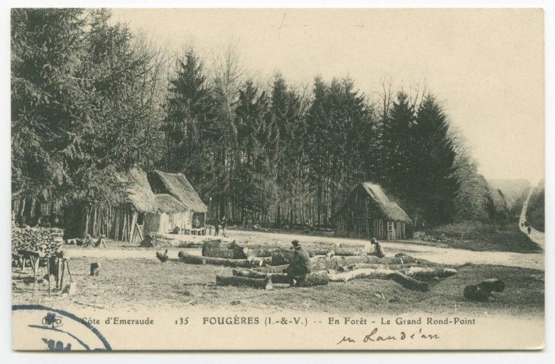 Carte postale ancienne 135  Fougeres (I.-&-V.) - En Forêt - Le Grand Rond-Point.