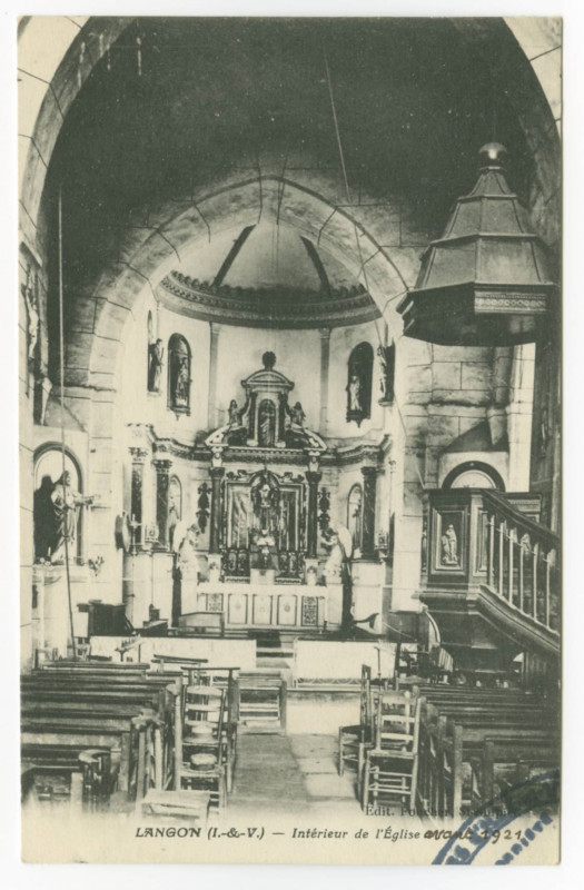 Carte postale ancienne Langon (I.-et-V.) - Intérieur de l'Eglise.