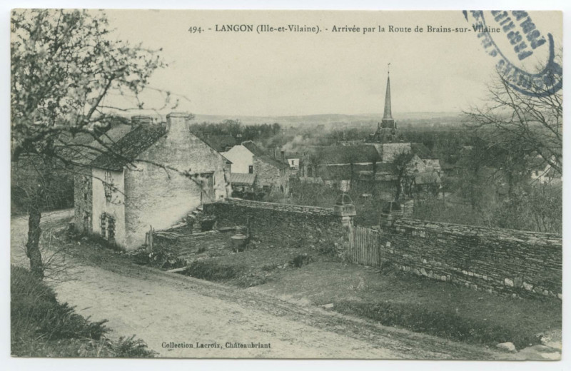 Carte postale ancienne 494. - Langon (Ille-et-Vilaine). - Arrivée par la Route de Brains-sur-Vilaine.