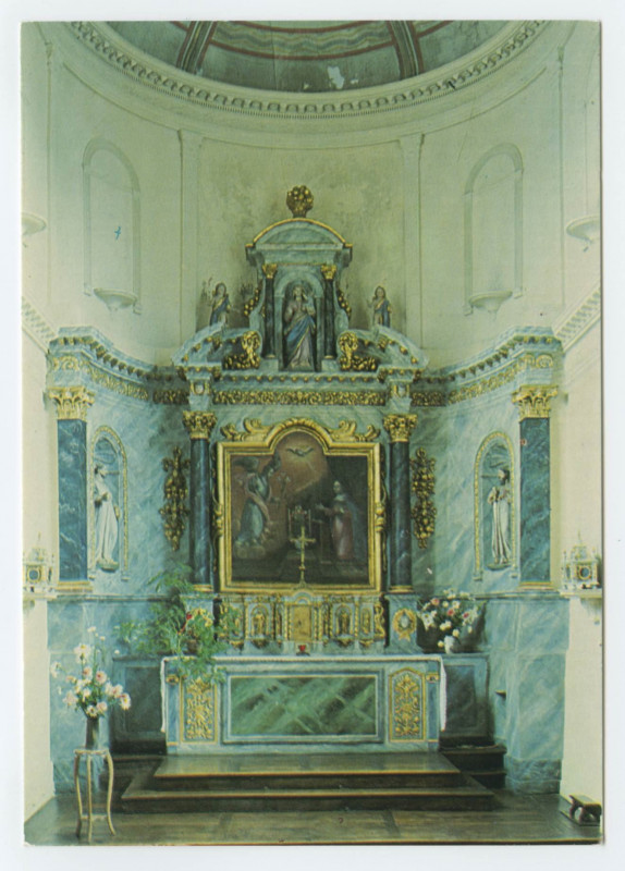 Carte postale ancienne Intérieur de l'Eglise de Langon (I.-et-V.). Retable du Maitre-Autel, XVIIIe s., Tableau de l'Annonciation.