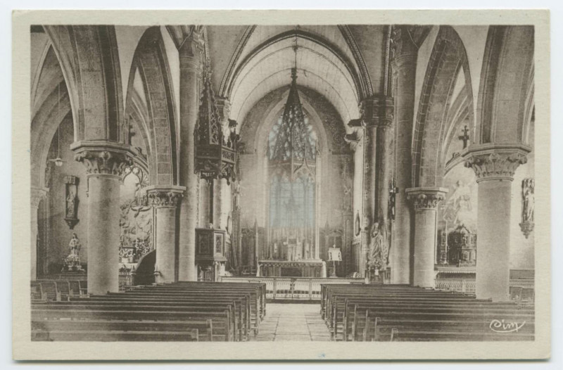 Carte postale ancienne Meillac (I.-et-V.)  2 - L'Intérieur de l'Eglise.