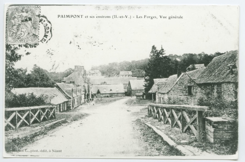 Carte postale ancienne Vieille Chapelle des Forges de Paimpont.