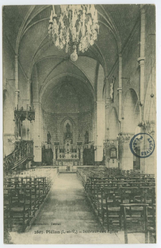 Carte postale ancienne 2807. Plélan (I.-et-V.) - Intérieur de l'Eglise.