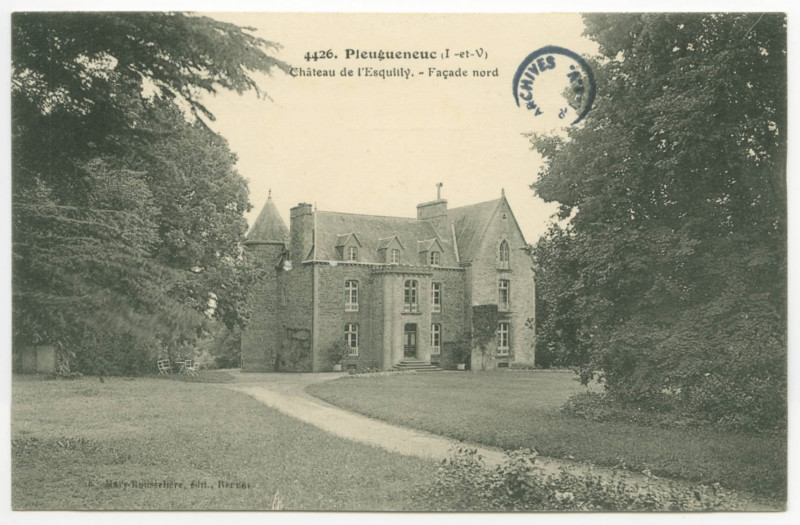Carte postale ancienne 4426.  Pleugueneuc (I.-et-V.). - Château de Lesquilly.- Façade nord.