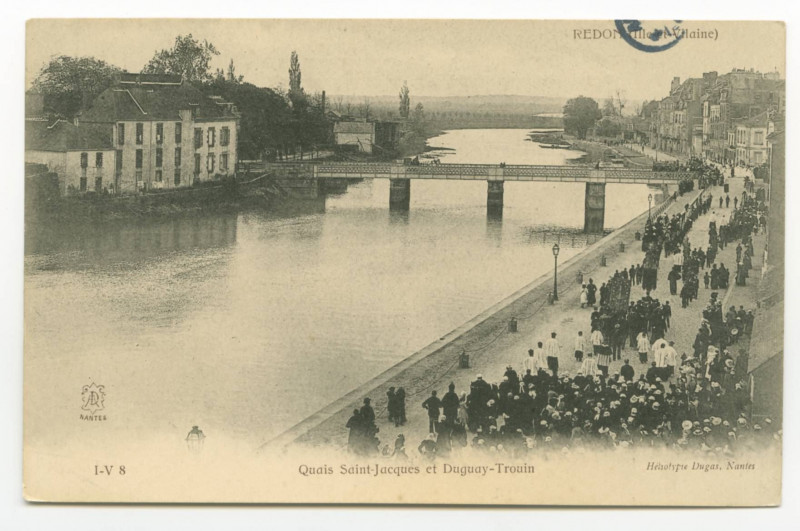 Carte postale ancienne Quais Saint-Jacques et Duguay-Trouin