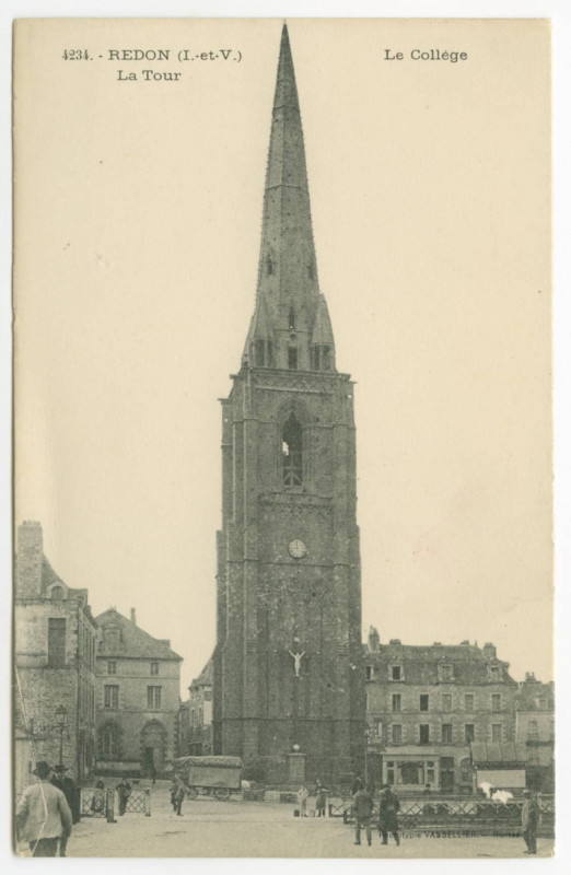 Carte postale ancienne 4234. -  Redon (I.-et-V.). - La Tour - Le Collège