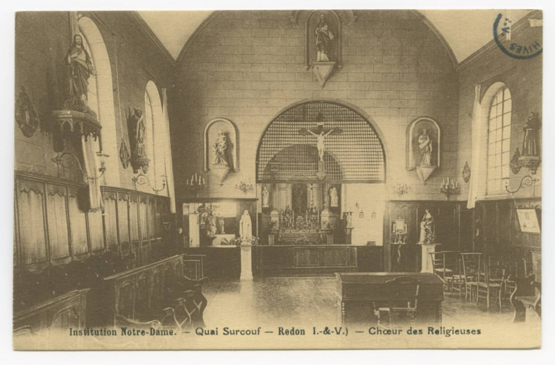 Carte postale ancienne Institution Notre-Dame. - Quai surcouf -  Redon (I.etV.). - Choeur des Religieuses.
