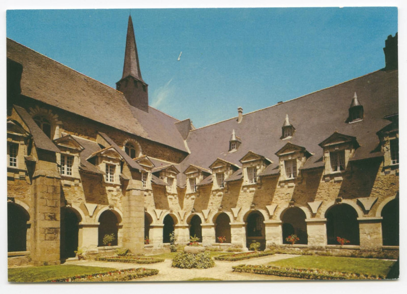Carte postale ancienne La retraite Le cloître (1648)  Redon 35600