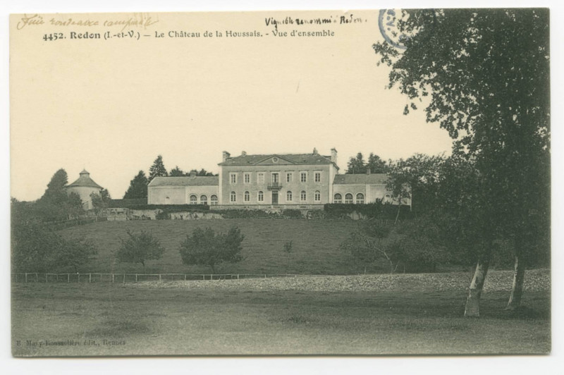 Carte postale ancienne 4452. Redon (I.-et-V.) - Le Château de la Houssais.- Vue d'ensemble.