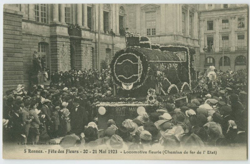 Carte postale ancienne 5. Rennes. - Fête des Fleurs - 20 - 21 Mai 1923. - Locomotive fleurie (Chemins de fer de l'Etat)
