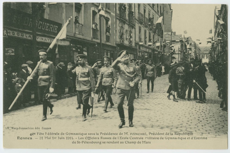 Carte postale ancienne 40e Fête Fédérale de Gymnastique souq la Présidence de M. Poincaré, président de la République.- Rennes.- 31 Mai 1er Juin 1914 - Les Officiers 