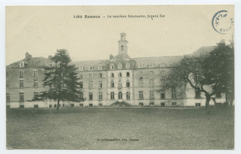 Carte postale ancienne 1269. Rennes - Le nouveau Séminaire, façade Est.