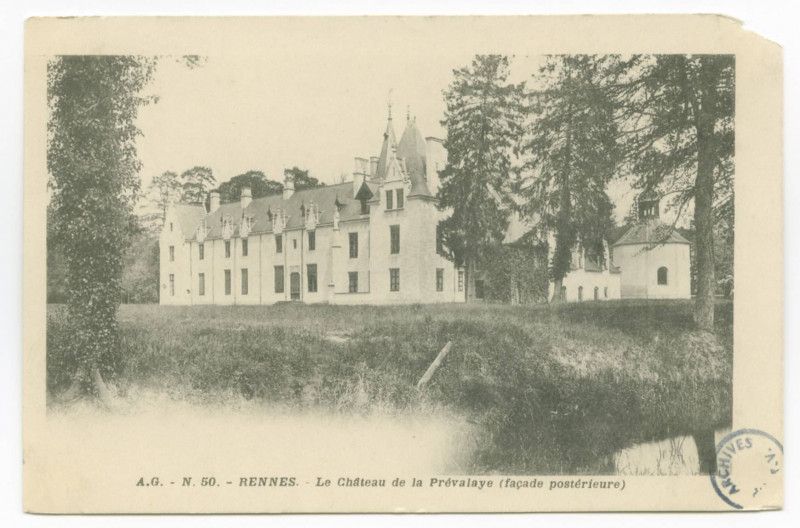 Carte postale ancienne Rennes - Le Château de la Prévalaye (façade postérieure)