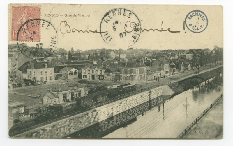 Carte postale ancienne Rennes - Gare de Viarmes.