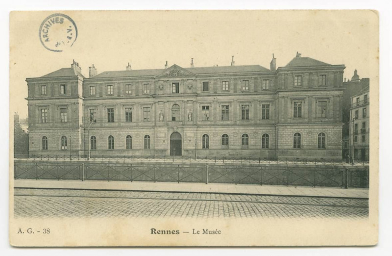 Carte postale ancienne Rennes - Le Musée