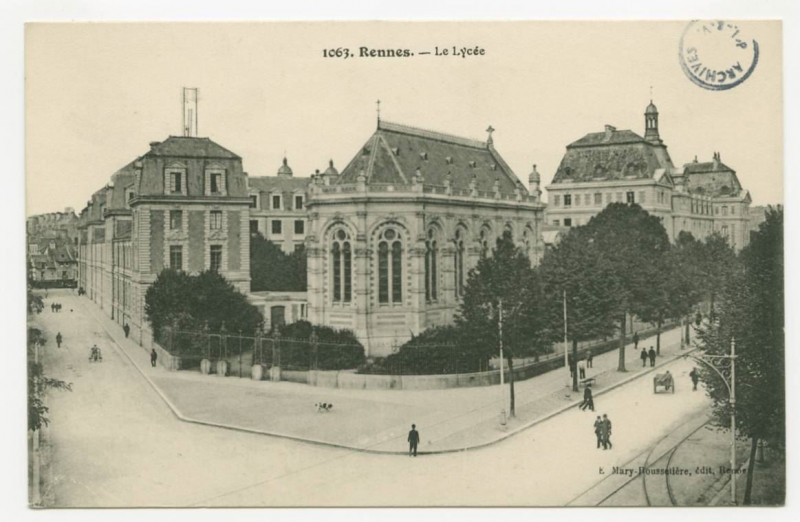 Carte postale ancienne 1063. Rennes. - Le Lycée