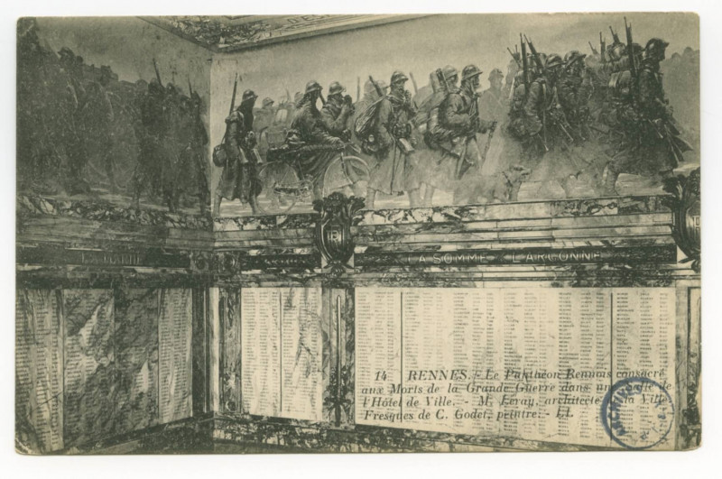 Carte postale ancienne 14. Rennes . Le Pantheon Rennais Consacre Aux Morts De Grande Guerre Dans Une Salle De L'Hotel De Ville . - M. LERAY, Architecte A La Ville Salle De L