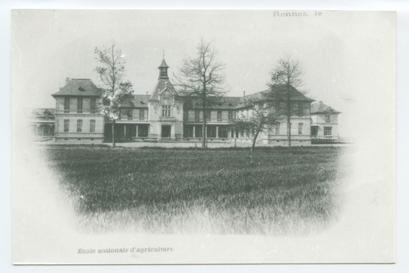 Carte postale ancienne Ecole Nationale D'Agriculture